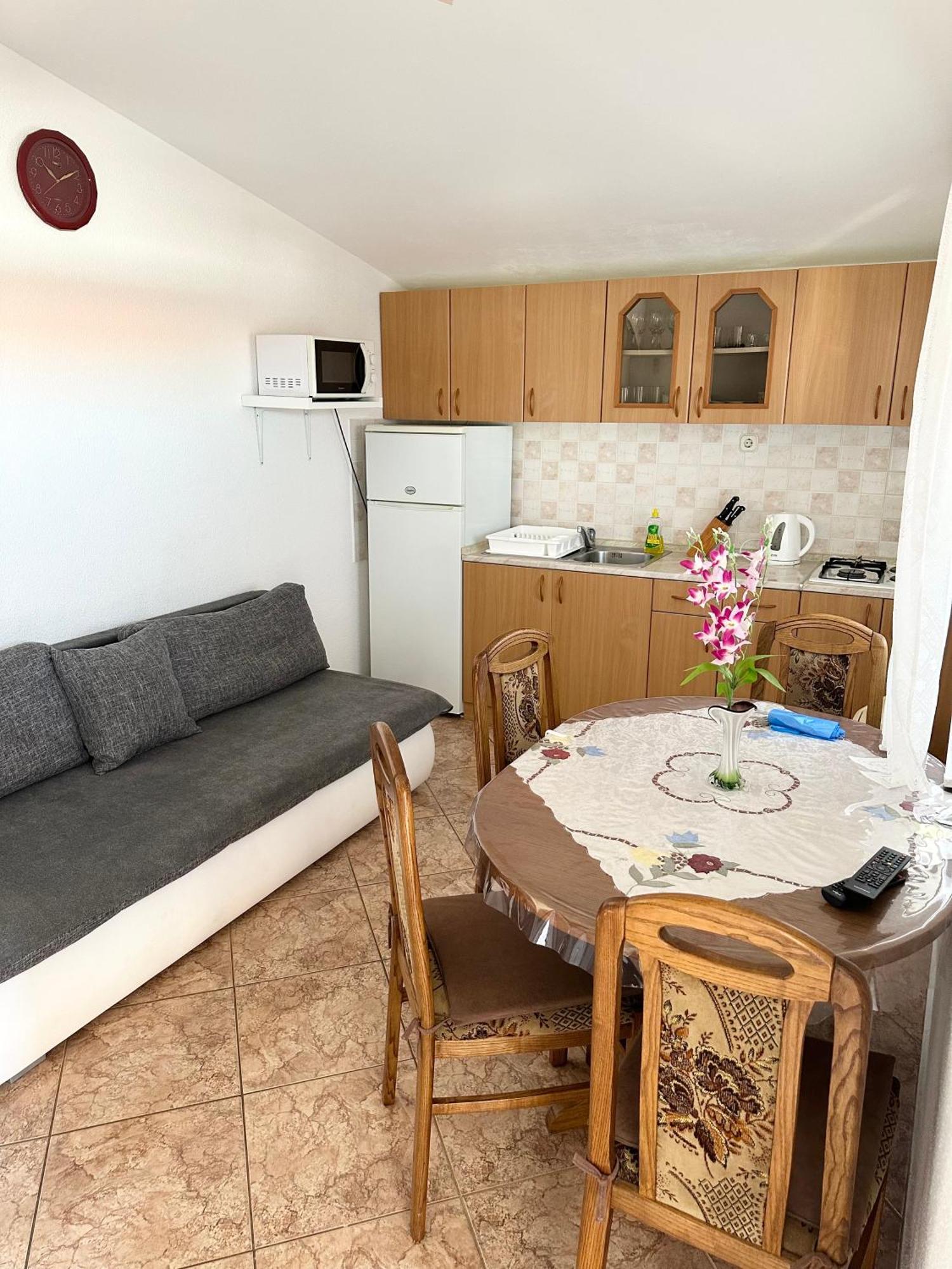 Apartmani Bermanec วีร์ ภายนอก รูปภาพ
