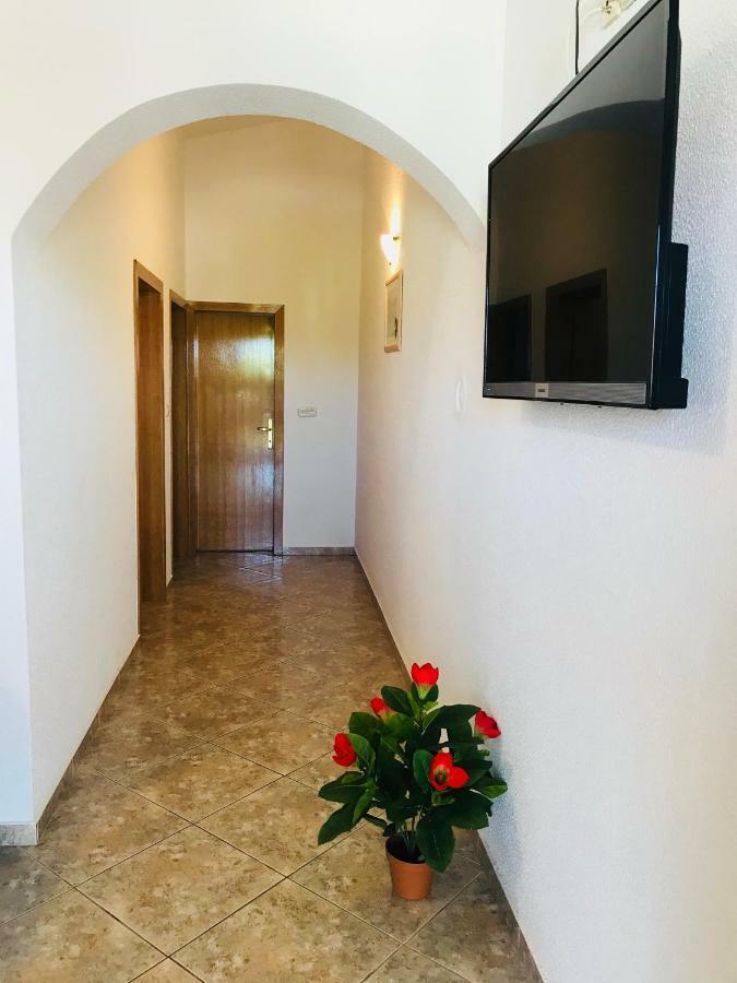Apartmani Bermanec วีร์ ภายนอก รูปภาพ