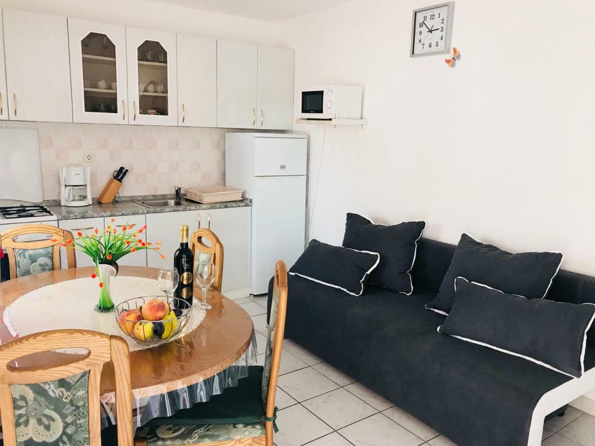 Apartmani Bermanec วีร์ ภายนอก รูปภาพ